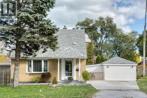 994 Edward Avenue Windsor ON N8S 2Z8