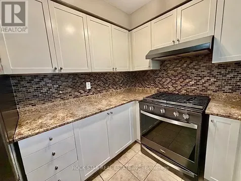 416 Orvis Crescent Shelburne ON L9V 3E6