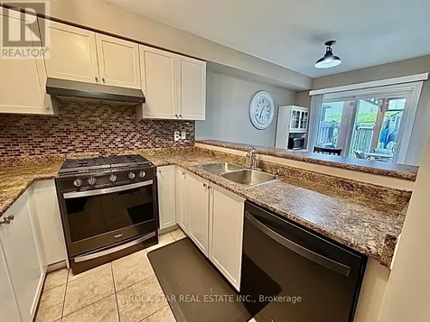 416 Orvis Crescent Shelburne ON L9V 3E6