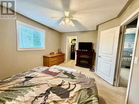 416 Orvis Crescent Shelburne ON L9V 3E6