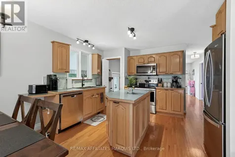 824 Alice Street Cornwall ON K6H 4S6
