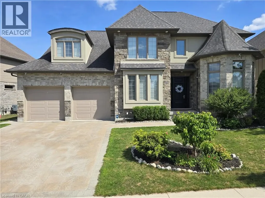 2719 Torrey Pines Way London ON N6G 0K5
