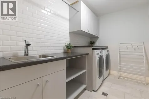 2719 Torrey Pines Way London ON N6G 0K5