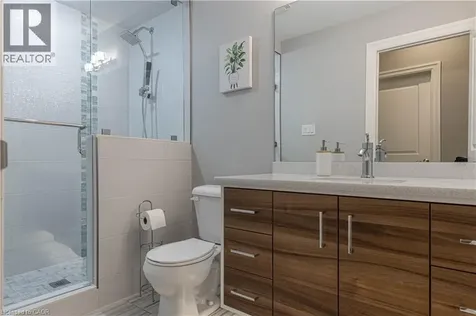 2719 Torrey Pines Way London ON N6G 0K5