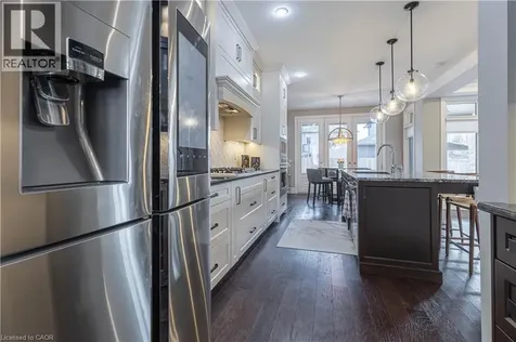 2719 Torrey Pines Way London ON N6G 0K5