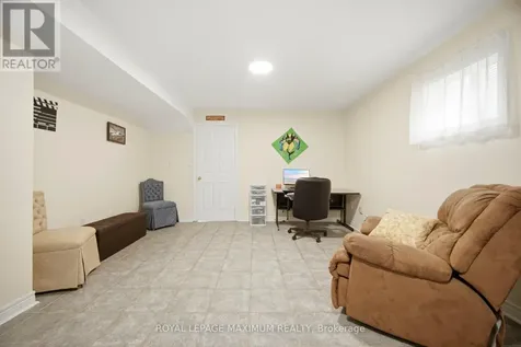 34 Kirkwood Crescent Caledon ON L7C 1B8