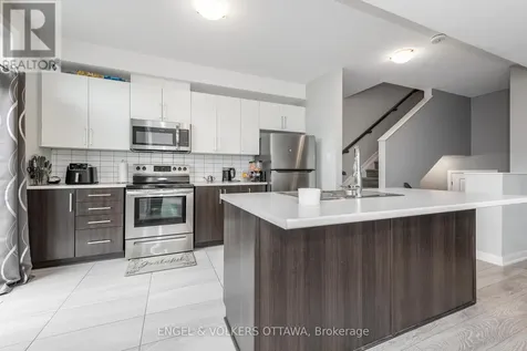 517 Galmoy Way Ottawa ON K2J 6V1