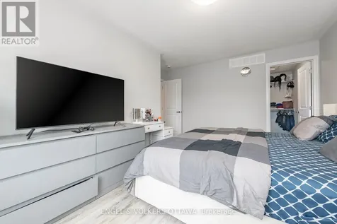 517 Galmoy Way Ottawa ON K2J 6V1