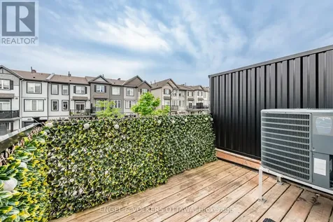 517 Galmoy Way Ottawa ON K2J 6V1