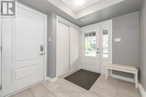 517 Galmoy Way Ottawa ON K2J 6V1
