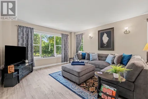 184 Charmont Way Ottawa ON K0A 3M0