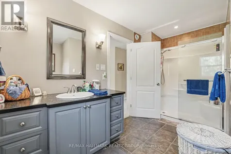184 Charmont Way Ottawa ON K0A 3M0