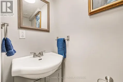 184 Charmont Way Ottawa ON K0A 3M0