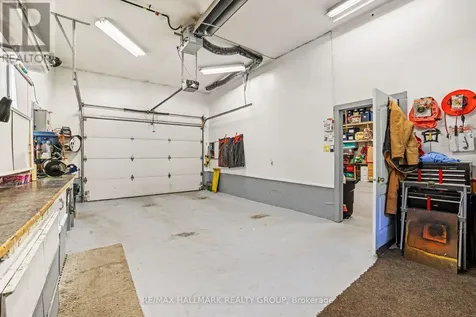 184 Charmont Way Ottawa ON K0A 3M0