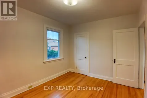 448 Holland Avenue Ottawa ON K1Y 0Z5