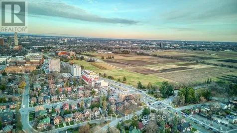 448 Holland Avenue Ottawa ON K1Y 0Z5