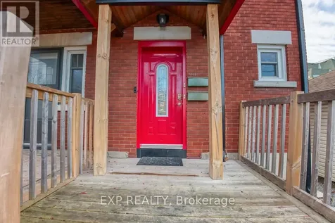 448 Holland Avenue Ottawa ON K1Y 0Z5