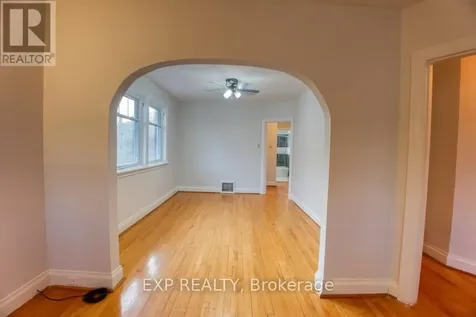 448 Holland Avenue Ottawa ON K1Y 0Z5