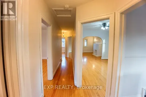 448 Holland Avenue Ottawa ON K1Y 0Z5