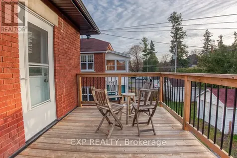 448 Holland Avenue Ottawa ON K1Y 0Z5