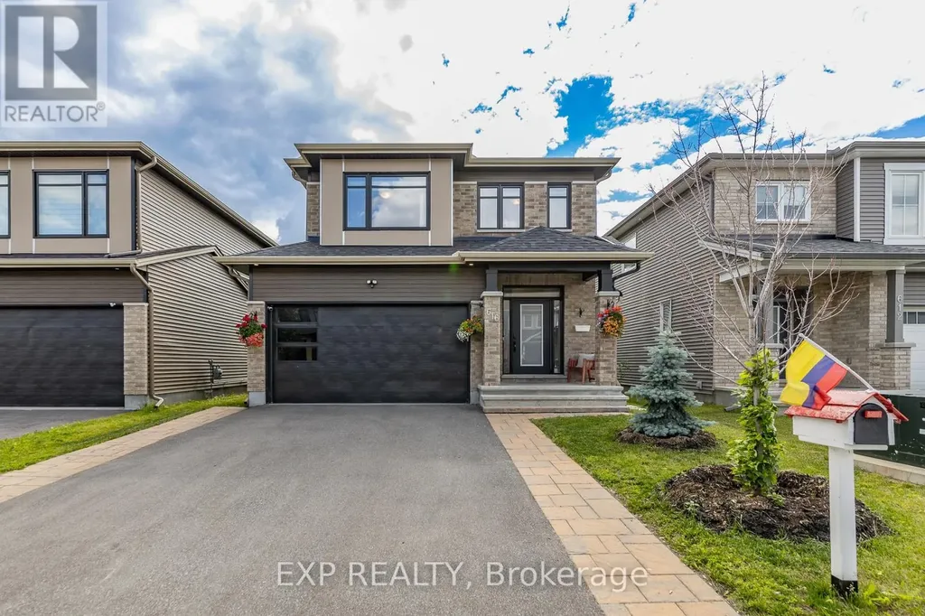 616 Moonflower Crescent Ottawa ON K1T 0X8