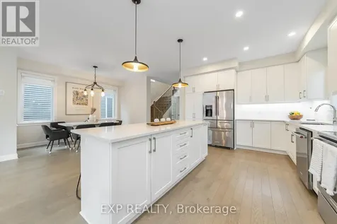 616 Moonflower Crescent Ottawa ON K1T 0X8