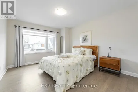 616 Moonflower Crescent Ottawa ON K1T 0X8