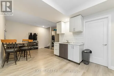616 Moonflower Crescent Ottawa ON K1T 0X8