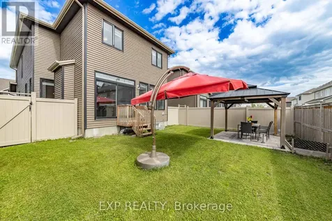 616 Moonflower Crescent Ottawa ON K1T 0X8