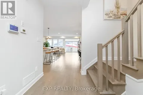 616 Moonflower Crescent Ottawa ON K1T 0X8
