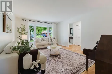 1976 Marquis Avenue Ottawa ON K1J 8J4