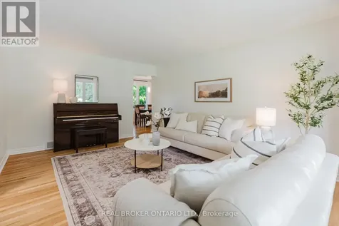 1976 Marquis Avenue Ottawa ON K1J 8J4