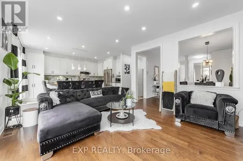 155 Lily Pond Street Ottawa ON K2M 0J5
