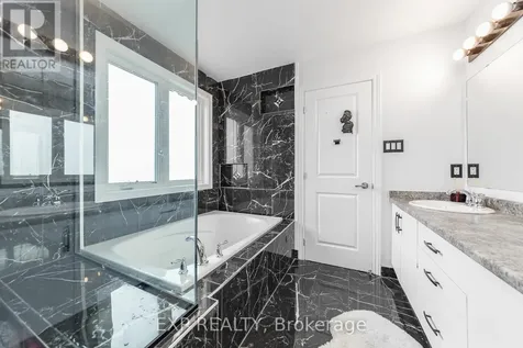 155 Lily Pond Street Ottawa ON K2M 0J5