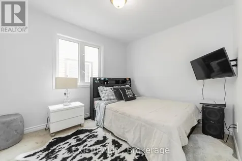 155 Lily Pond Street Ottawa ON K2M 0J5