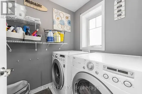 155 Lily Pond Street Ottawa ON K2M 0J5