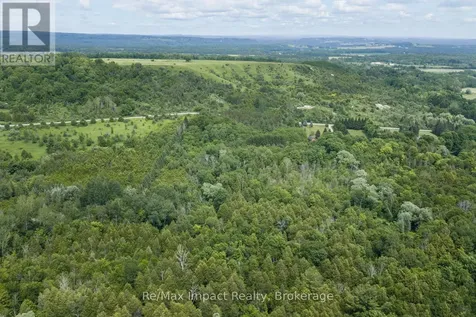 7538 Thompson Road Clarington ON L0A 1E0