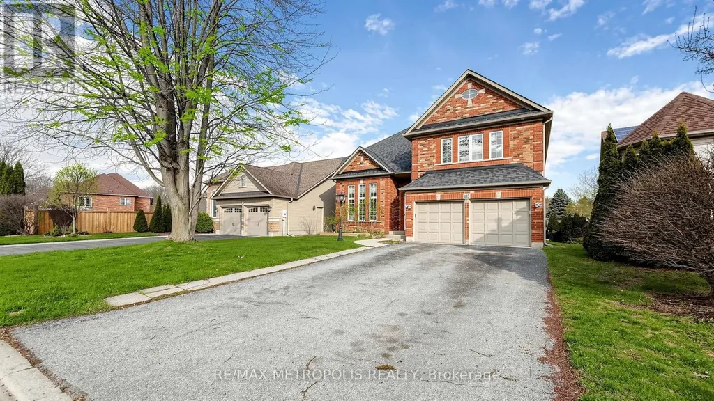183 Valmont Court Hamilton (ancaster) ON L9G 5A1