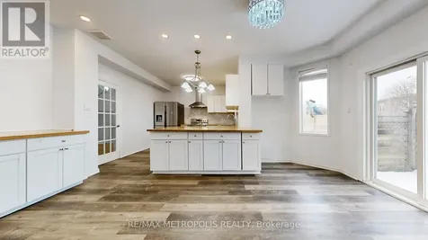 183 Valmont Court Hamilton (ancaster) ON L9G 5A1