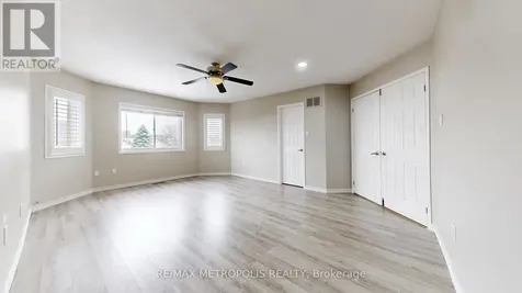 183 Valmont Court Hamilton (ancaster) ON L9G 5A1
