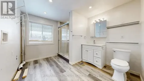 183 Valmont Court Hamilton (ancaster) ON L9G 5A1