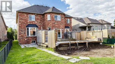 183 Valmont Court Hamilton (ancaster) ON L9G 5A1