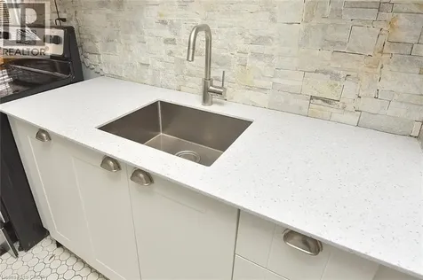 103 Sherman Avenue South Hamilton ON L8M 2P8