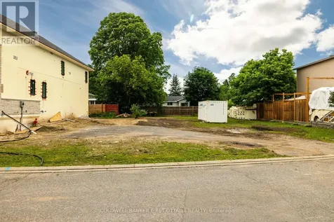 165 King Street Carleton Place ON K7C 1G5