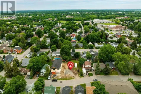 165 King Street Carleton Place ON K7C 1G5