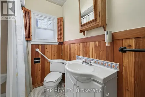 2511 Junction Avenue Ottawa ON K1V 8G9