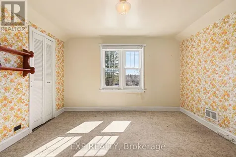 2511 Junction Avenue Ottawa ON K1V 8G9