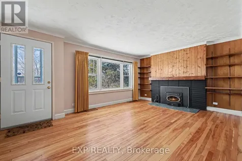 2511 Junction Avenue Ottawa ON K1V 8G9