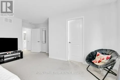784 Cappamore Drive Ottawa ON K2J 6V6