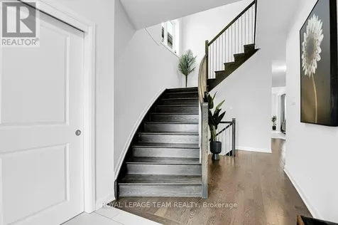 784 Cappamore Drive Ottawa ON K2J 6V6